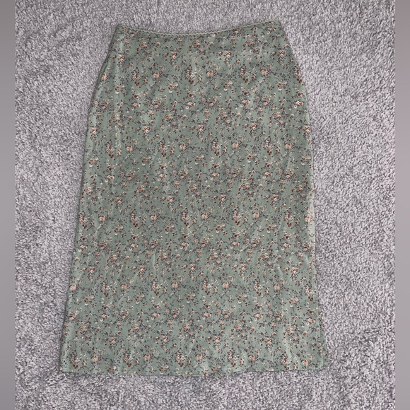 Brandy Melville Skirts Brandy Melville Womens Green Flower Print Midi Skirt With Slit One